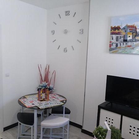 Apartamento Cigueena 1 Zaragoza Exteriér fotografie