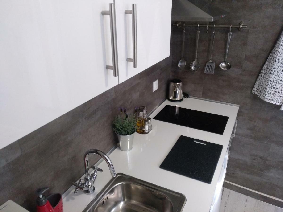 Apartamento Cigueena 1 Zaragoza Exteriér fotografie
