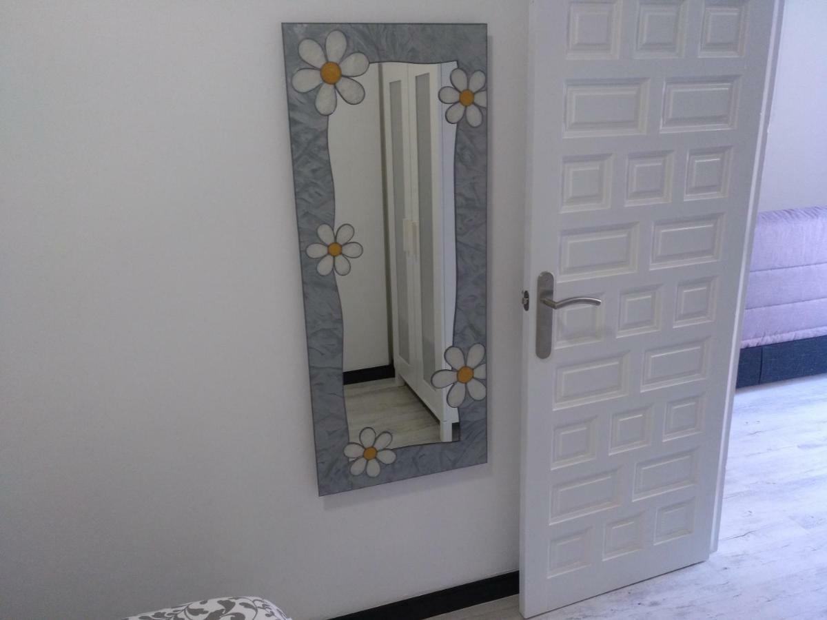 Apartamento Cigueena 1 Zaragoza Exteriér fotografie